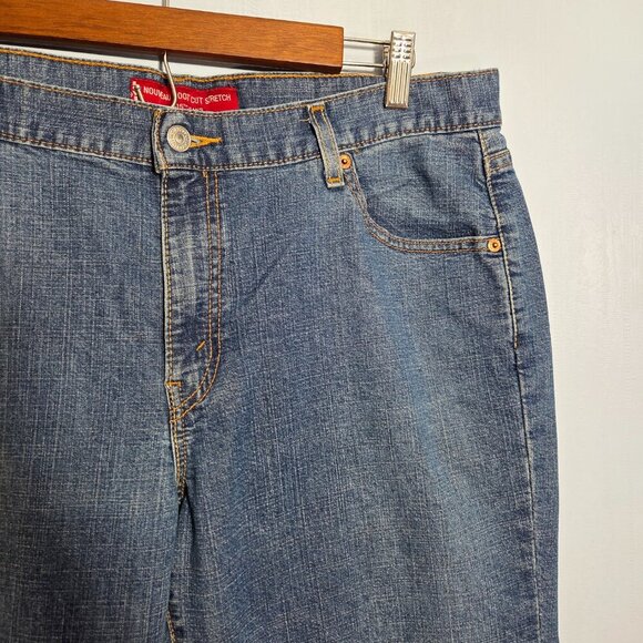 Levi's 16 Mis L Medium Wash Blue 515 Bootcut Stretch Low Rise Jeans (Flawed) - Picture 5 of 12